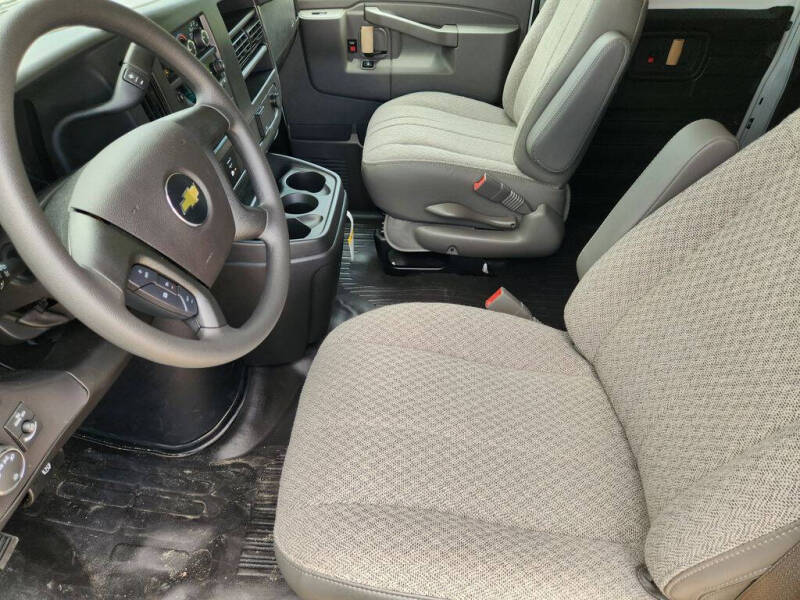 2026 Chevrolet Express 2500
