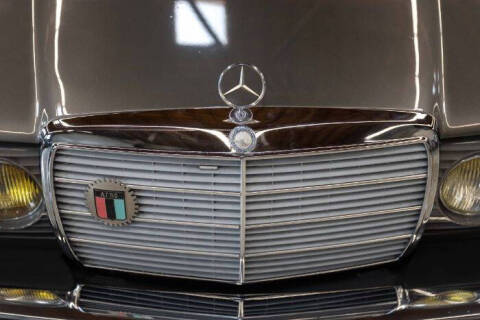 1984 Mercedes-Benz 300-Class