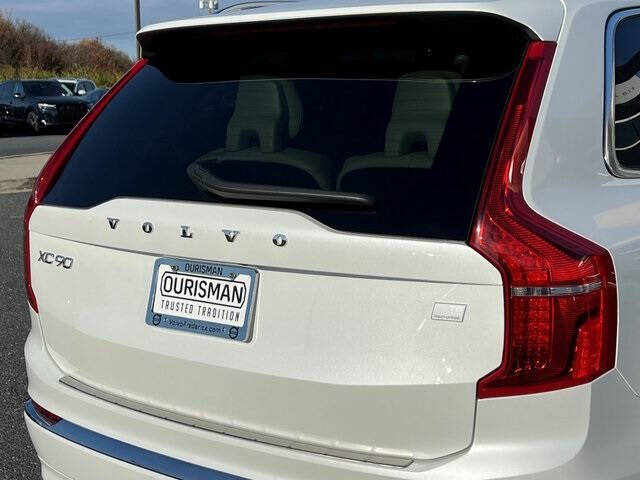 2023 Volvo XC90 Recharge T8 Ultimate Bright Theme 6P