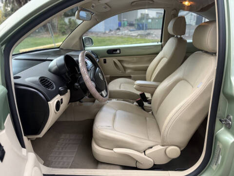 2008 Volkswagen New Beetle S PZEV