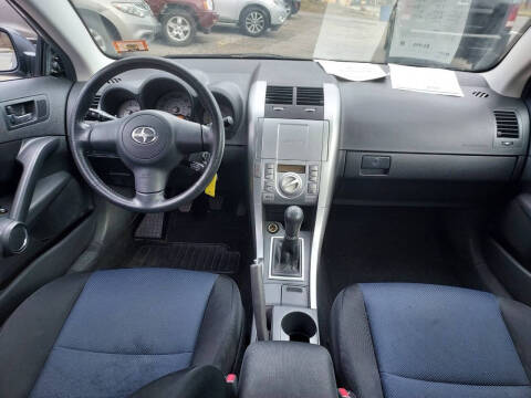 2005 Scion tC
