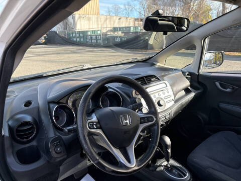 2013 Honda Fit Sport