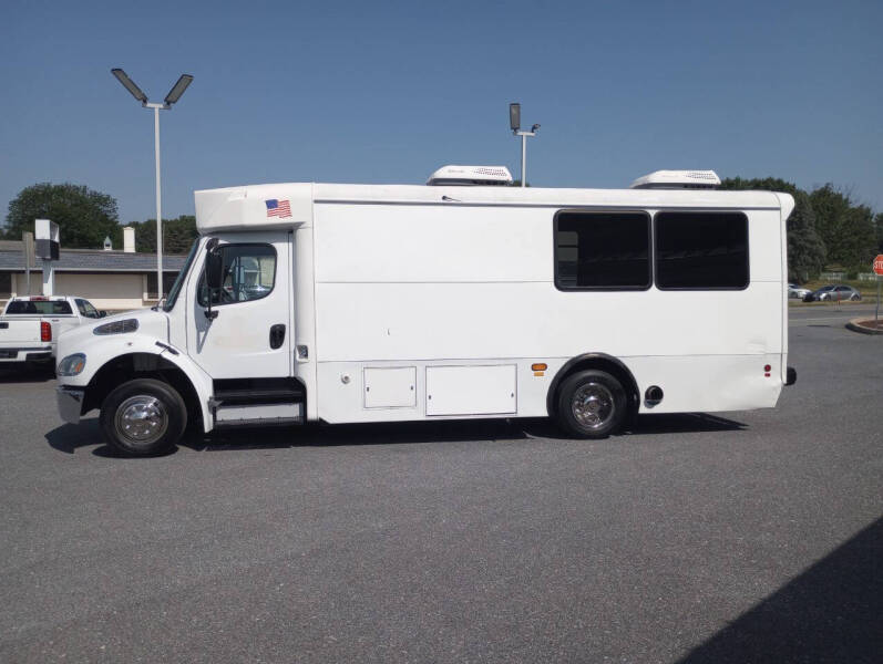 2014 Freightliner M2 106