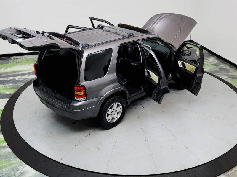 2005 Ford Escape Limited