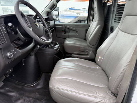 2016 Chevrolet Express 2500