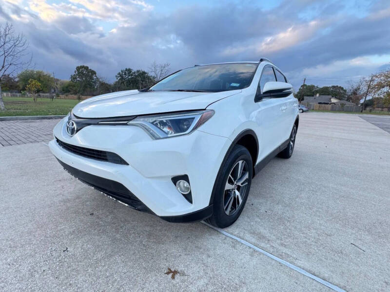 2016 Toyota RAV4 XLE