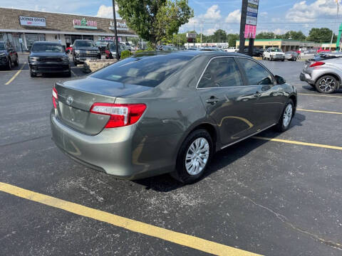 2013 Toyota Camry LE