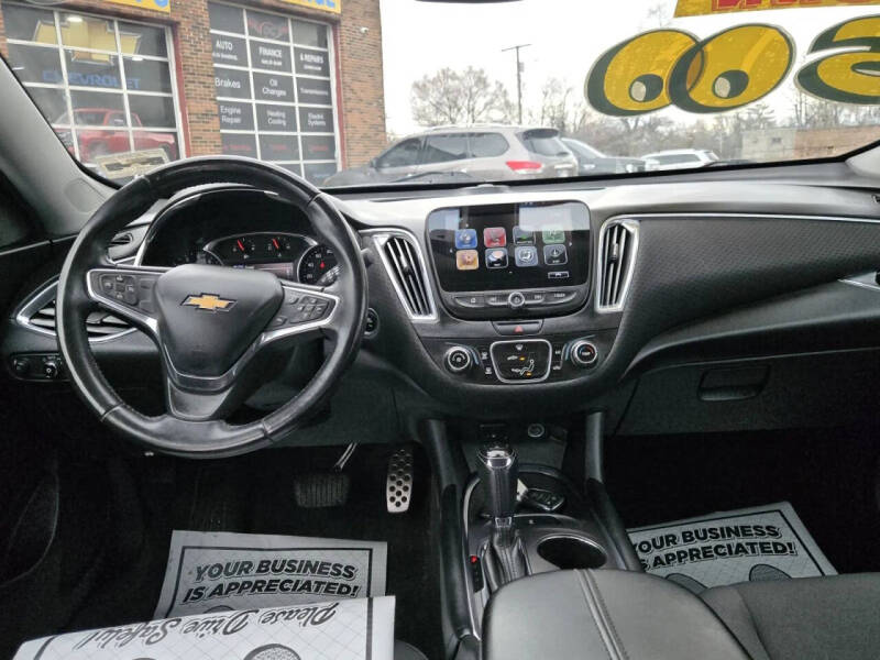 2017 Chevrolet Malibu LT