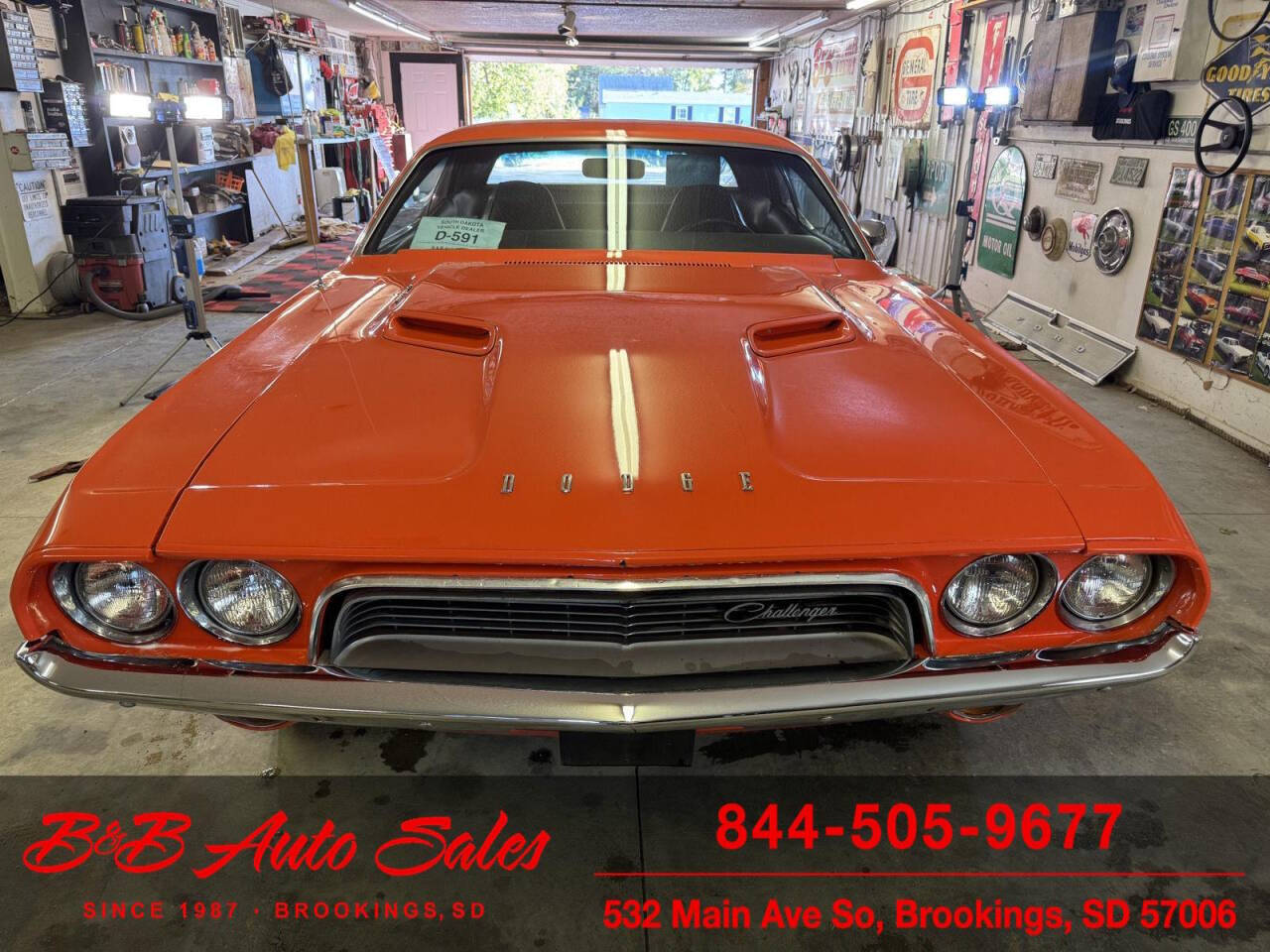 1972 Dodge Challenger 2