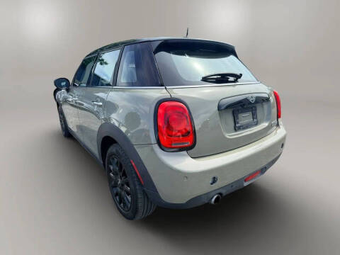 2019 MINI Hardtop 4 Door