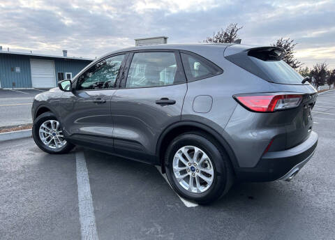 2022 Ford Escape S