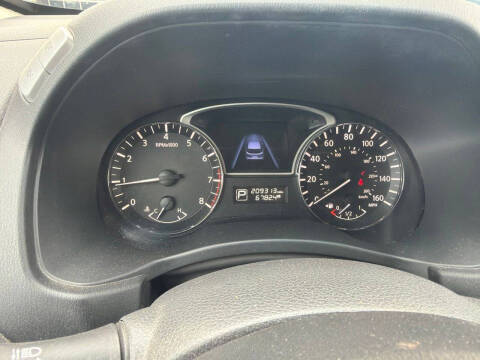 2015 Nissan Pathfinder SL