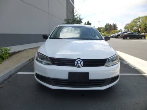 2013 Volkswagen Jetta for sale at Newmax Auto Sales in Hayward CA