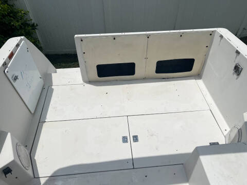 1990 Regal Commodore 265 Cabin Cruiser