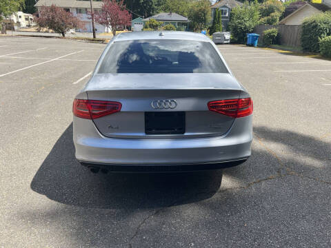 2015 Audi A4 2.0T quattro Premium