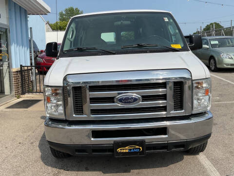 2013 Ford E-Series E-350 SD