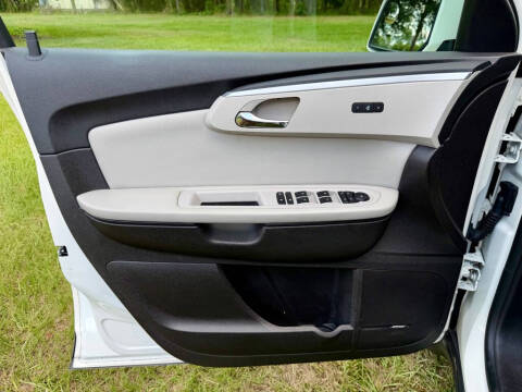2012 Chevrolet Traverse LTZ