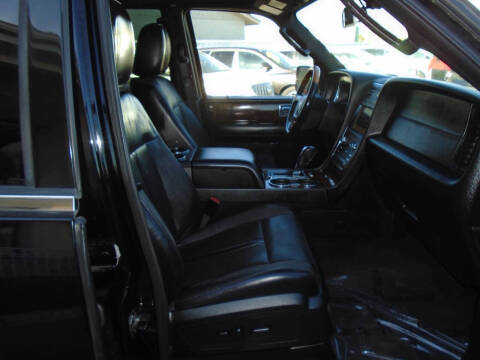 2016 Lincoln Navigator Select