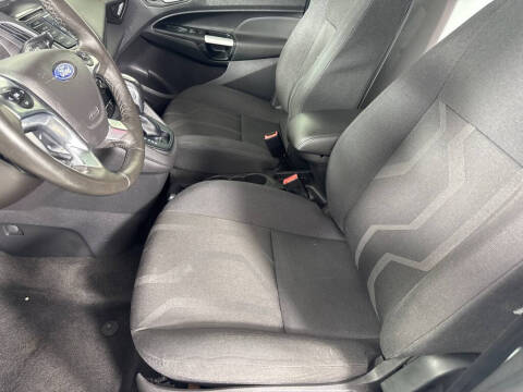 2017 Ford Transit Connect XLT