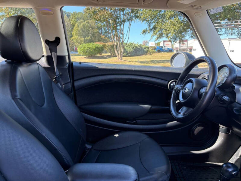 2012 MINI Cooper Hardtop