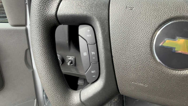 2025 Chevrolet Express 2500