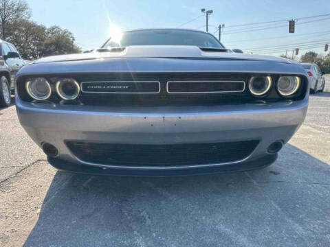 2015 Dodge Challenger SXT