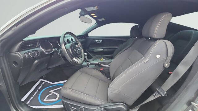 2016 Ford Mustang V6