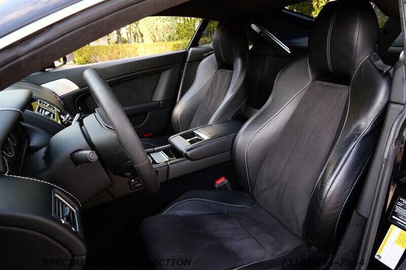 2011 Aston Martin V12 Vantage