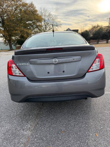 2018 Nissan Versa S Plus