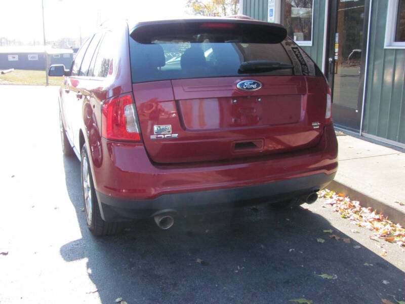 2013 Ford Edge SEL photo 5