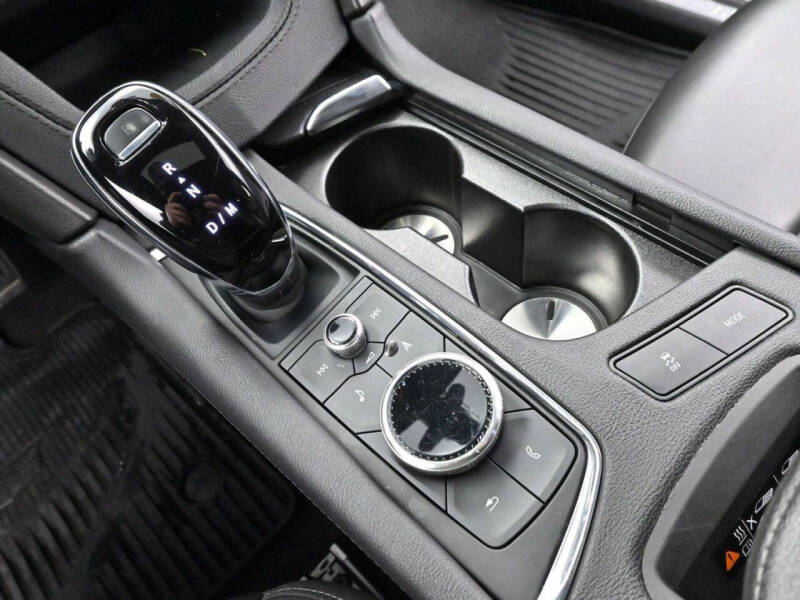 2022 Cadillac XT5 Sport