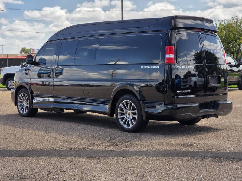 2019 Chevrolet Express 2500