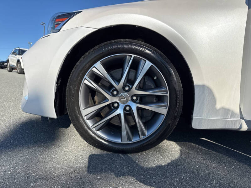 2019 Lexus IS 300