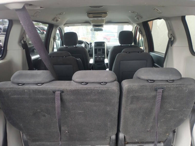 2010 Dodge Grand Caravan SE