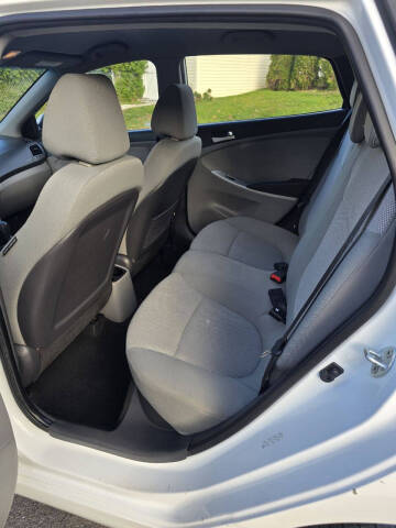 2014 Hyundai Accent GS