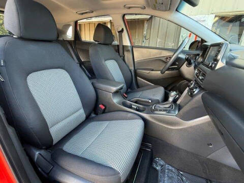 2020 Hyundai Kona SEL Plus