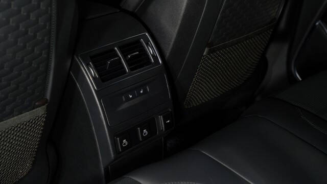 2021 Jaguar F-PACE SVR