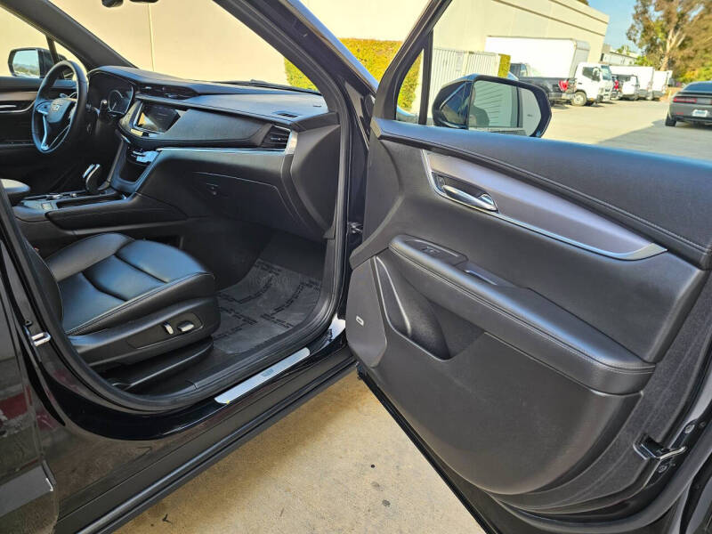 2024 Cadillac XT6 Luxury