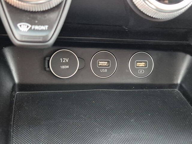2023 Genesis G70