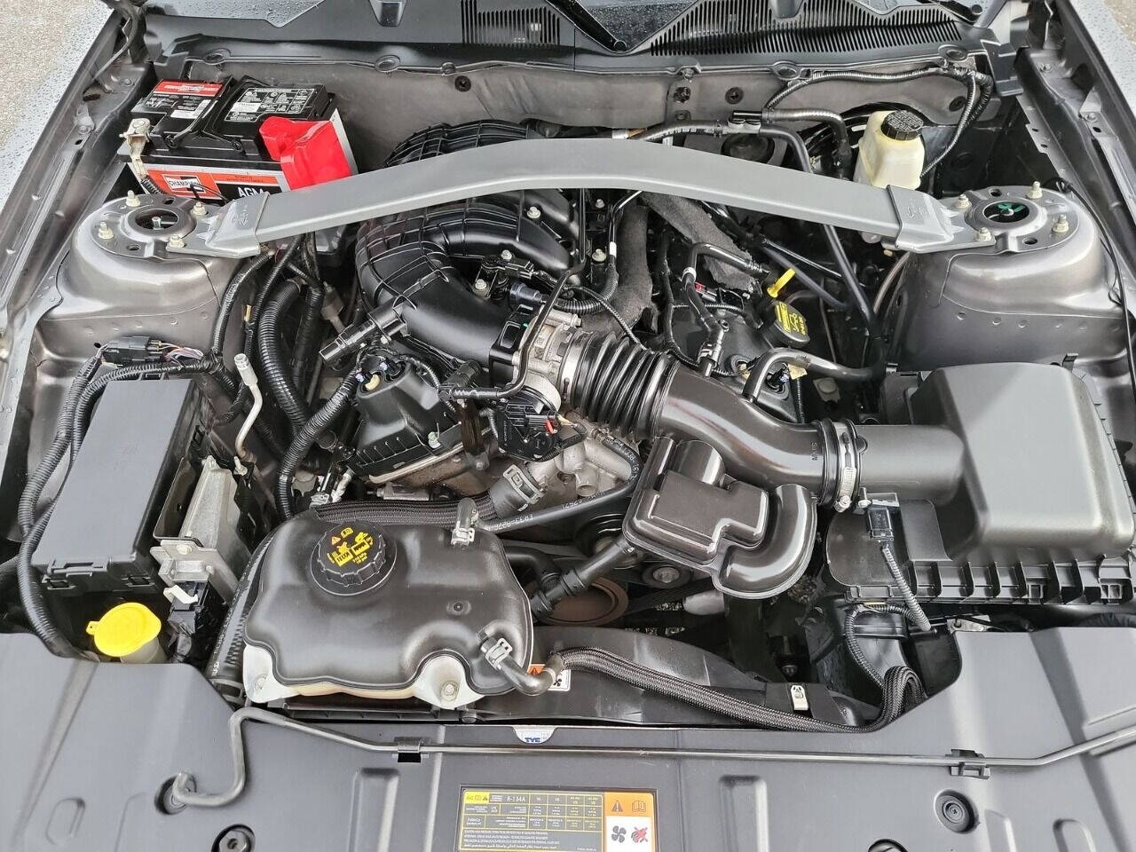 2014 FORD Mustang Convertible - $6,495
