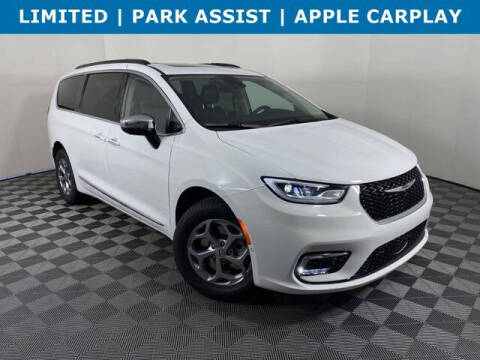 2023 Chrysler Pacifica for sale at Wally Armour Chrysler Dodge Jeep Ram in Alliance OH