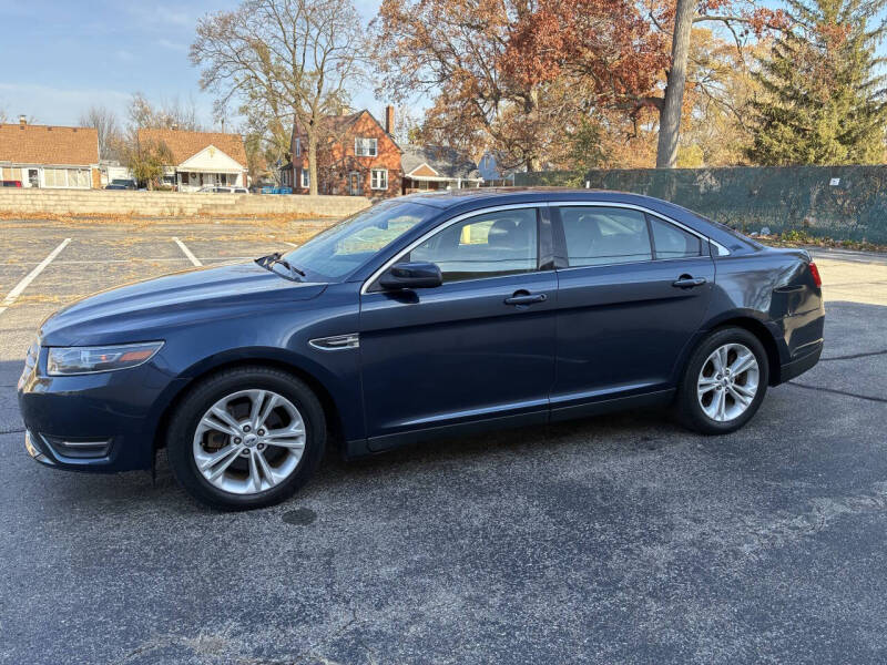 2017 Ford Taurus SEL