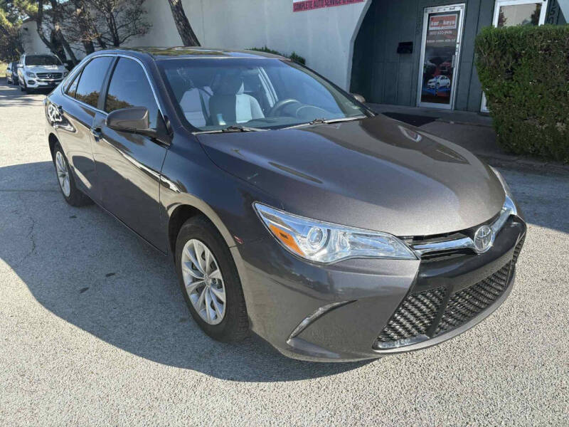 2016 Toyota Camry LE