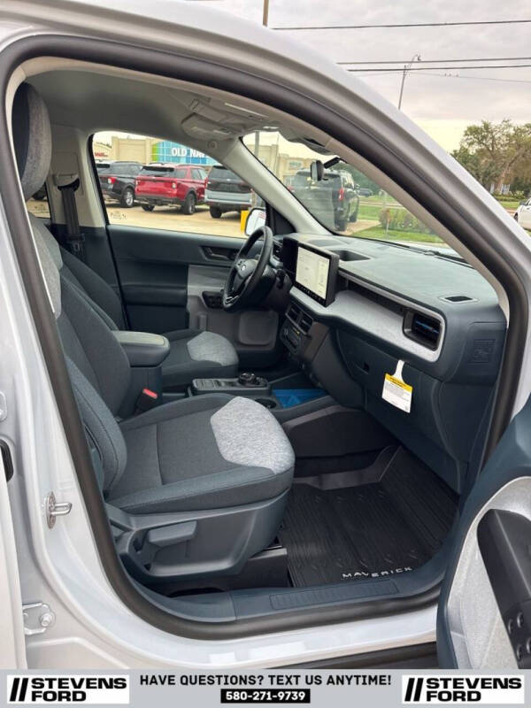 2025 Ford Maverick XLT