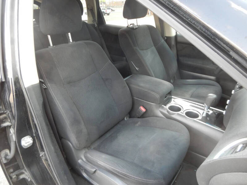 2013 Nissan Pathfinder S