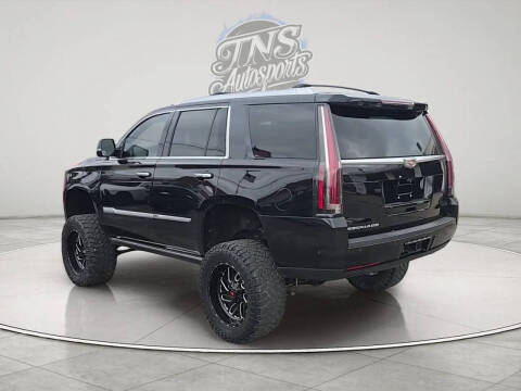 2019 Cadillac Escalade Platinum