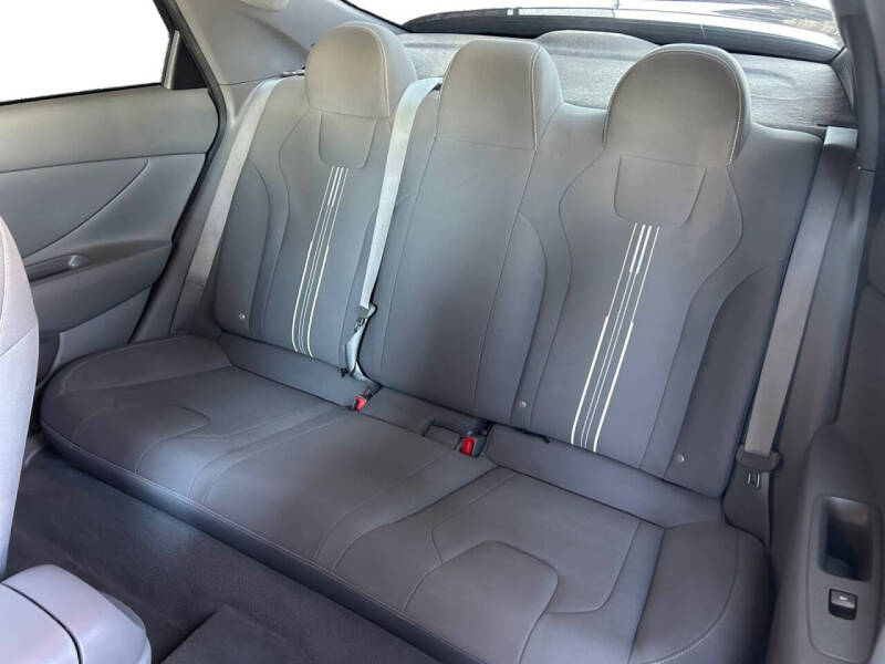 2021 Hyundai Elantra