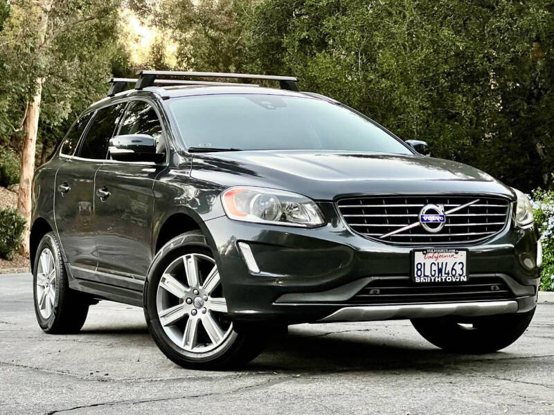 2016 Volvo XC60 T6 Drive-E