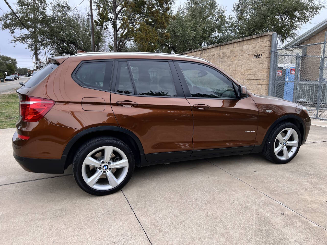 Used Car 2017 Bmw X3  Sdrive28i 4dr Suv For Sale Under $12,000 In Austin, Texas
