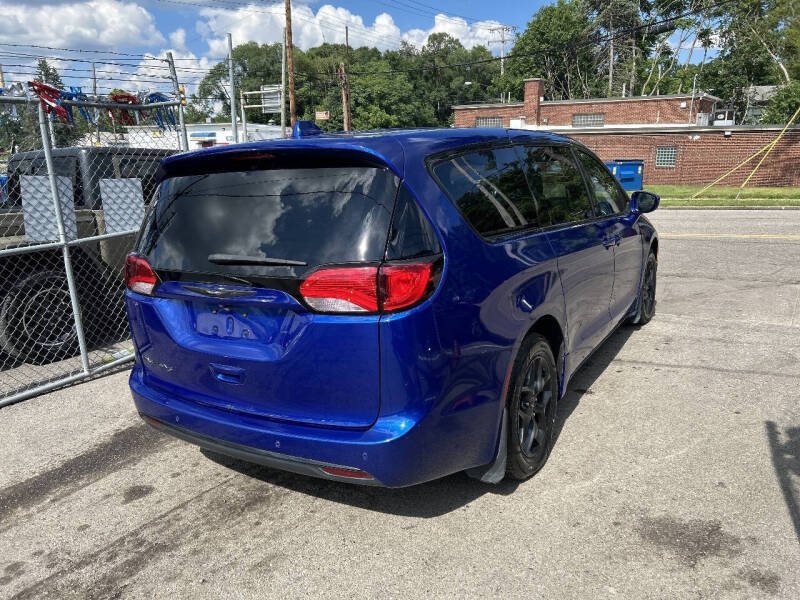 2018 Chrysler Pacifica Touring Plus